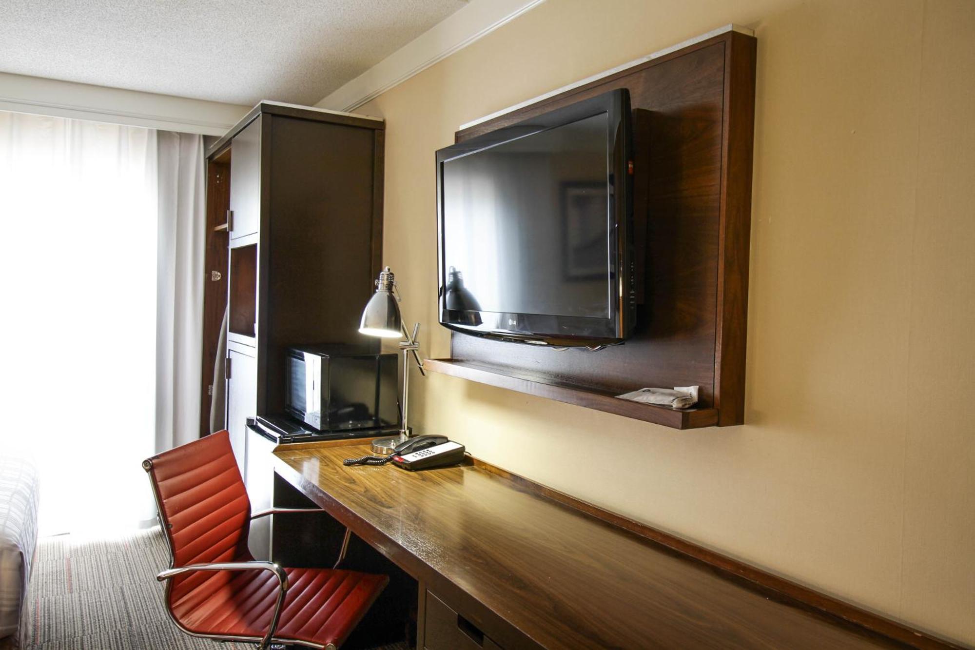 Waterloo Suites Hotel Exterior photo
